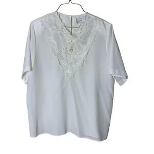 Kathy Che VINTAGE white lace & faux pearl applique neckline short sleeve‎ top 14